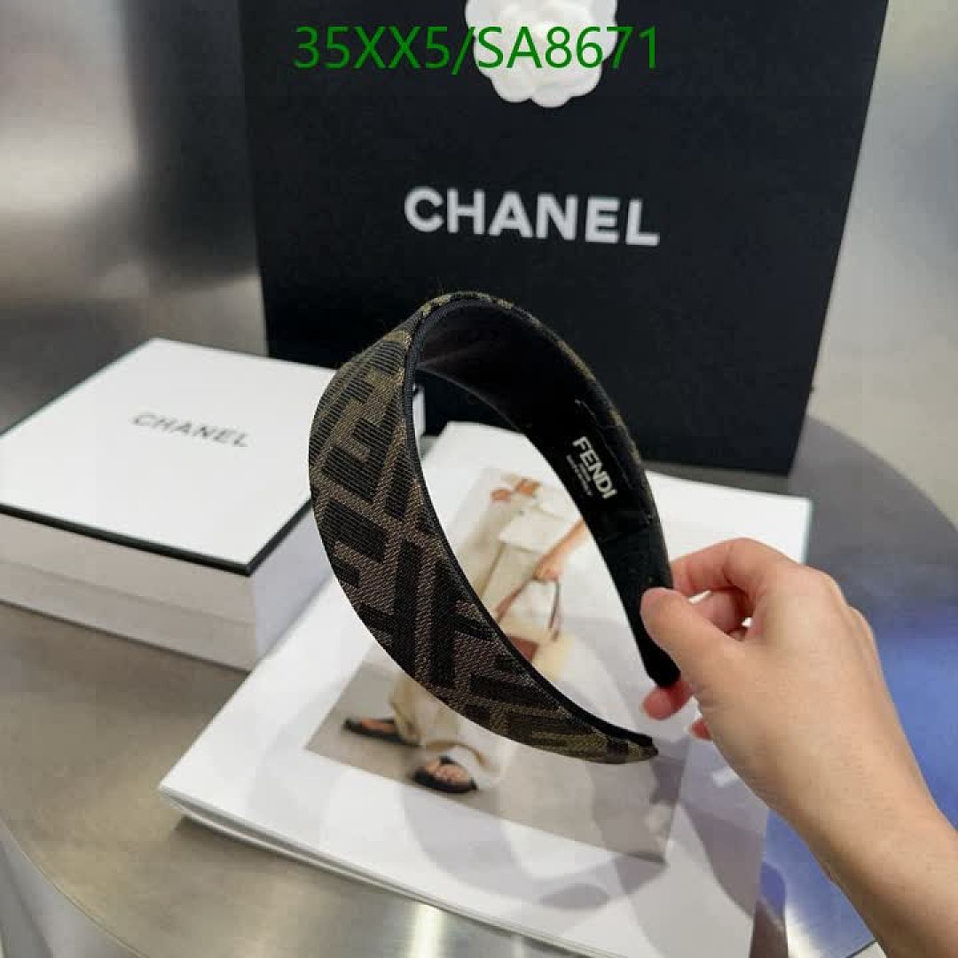 Fendi-Headband Code: SA8671 $: 35USD
