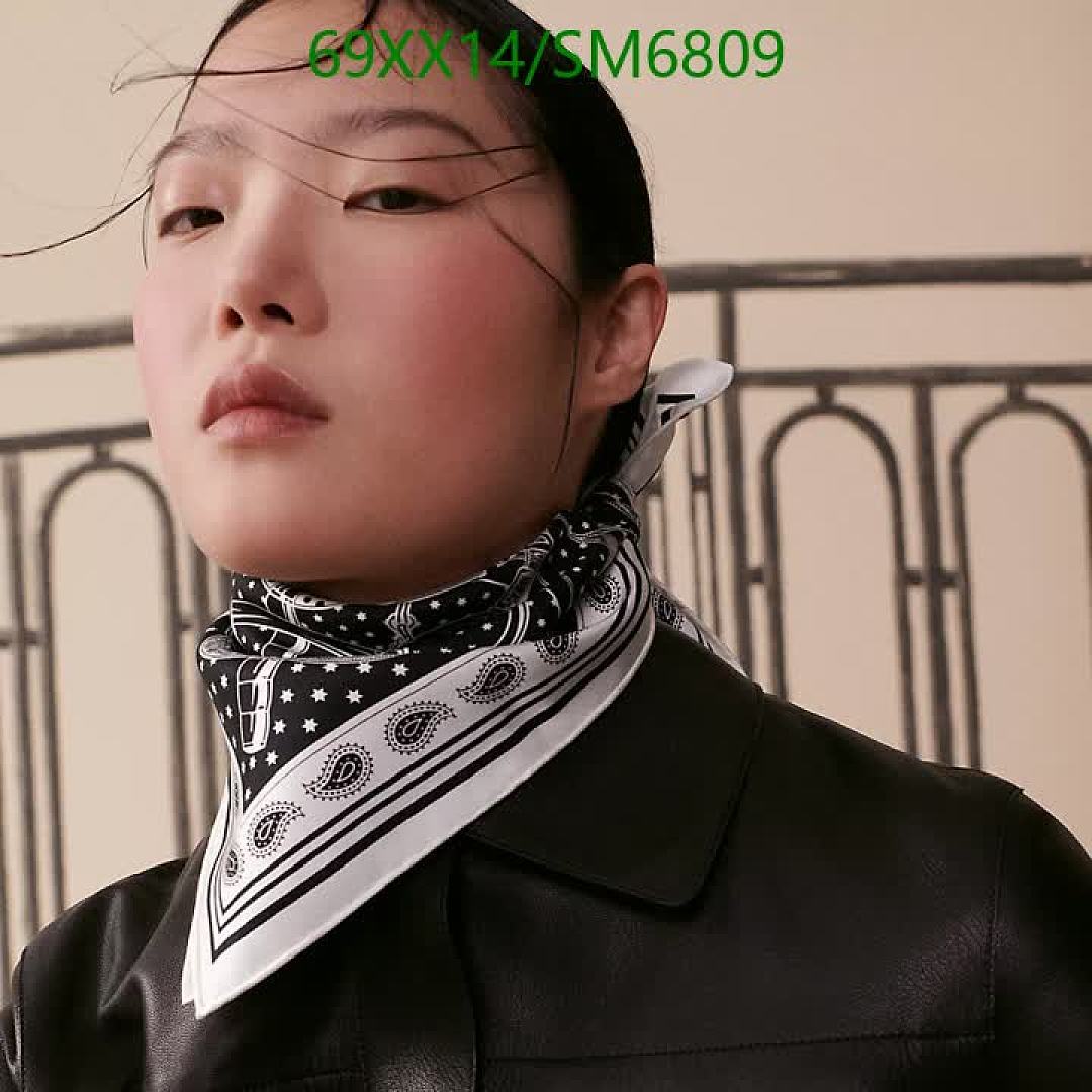 Hermes-Scarf Code: SM6809 $: 69USD