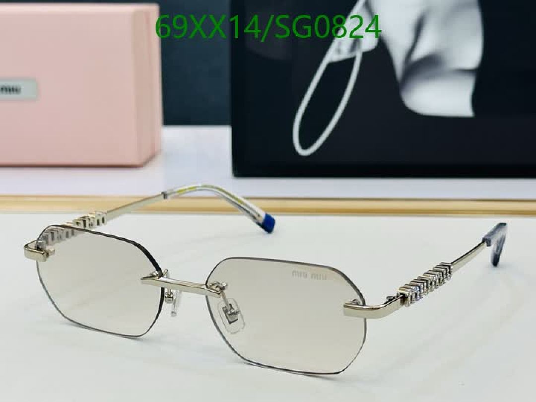 Miu Miu-Glasses Code: SG0824 $: 69USD