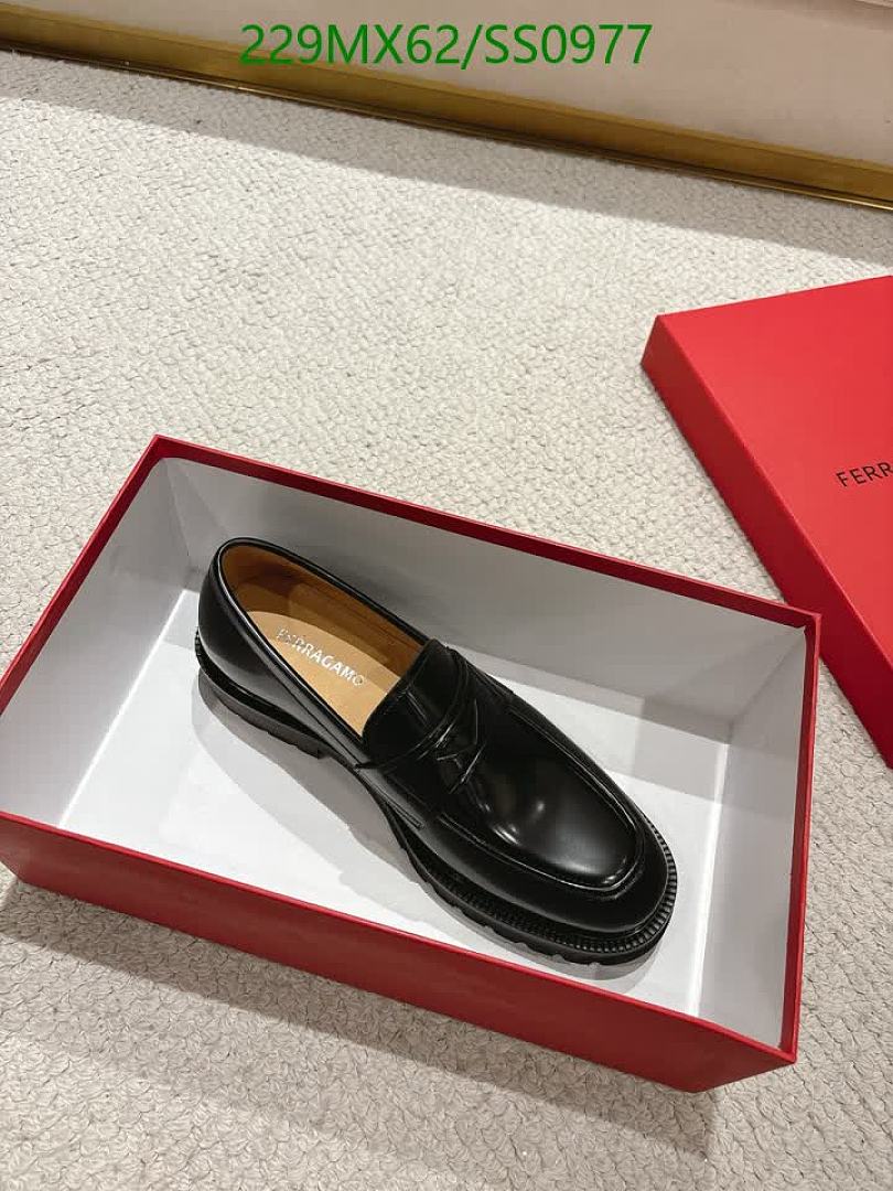 Ferragamo-Men shoes Code: SS0977 $: 229USD