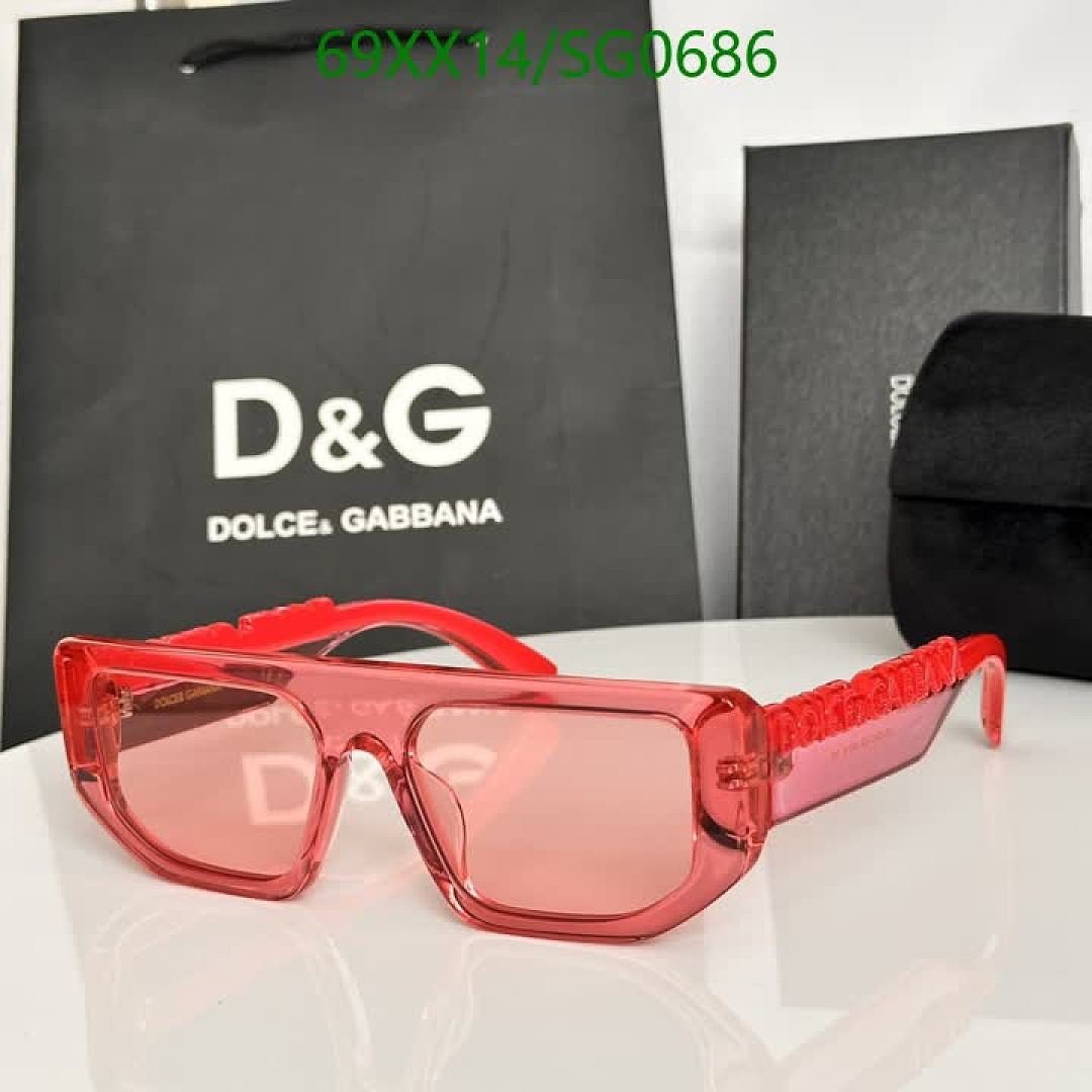 D&G-Glasses Code: SG0686 $: 69USD