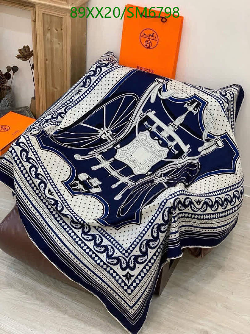Hermes-Scarf Code: SM6798 $: 89USD