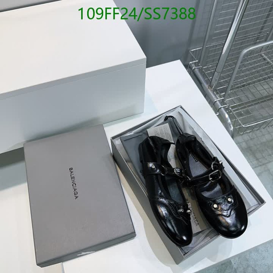 Balenciaga-Women Shoes Code: SS7388 $: 109USD