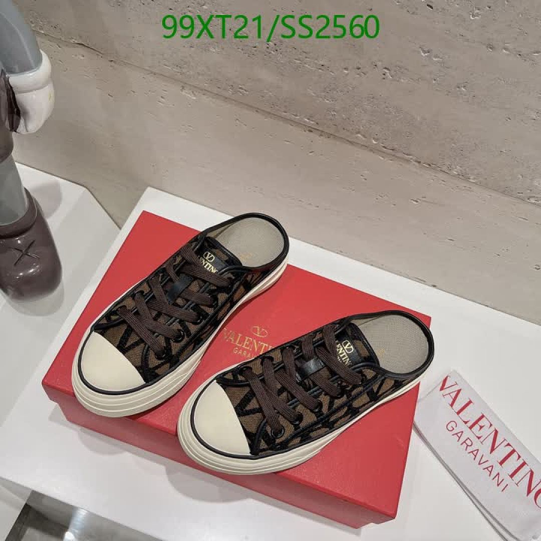 Valentino-Men shoes Code: SS2560 $: 99USD
