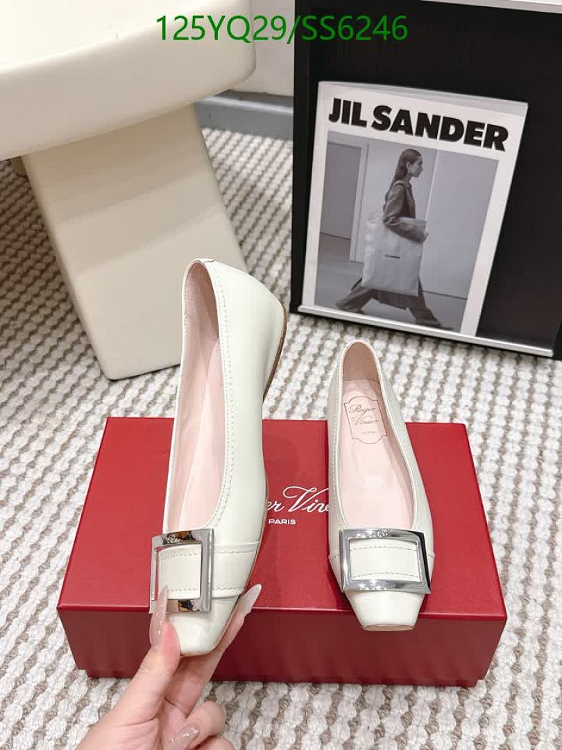 Roger Vivier-Women Shoes Code: SS6246 $: 125USD