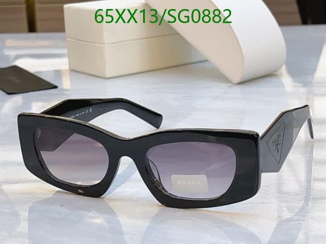 Prada-Glasses Code: SG0882 $: 65USD