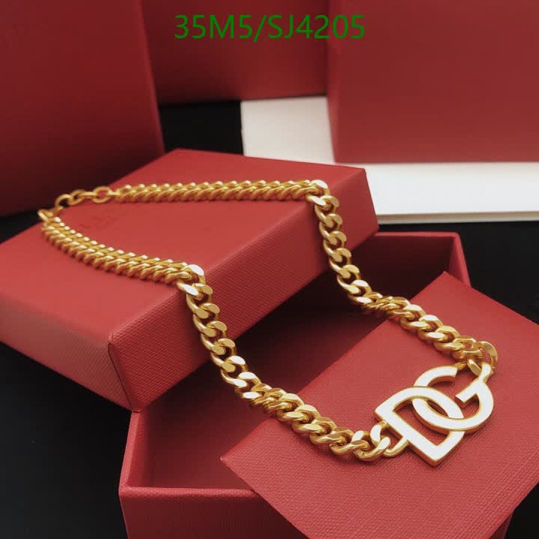 DG-Jewelry Code: SJ4205 $: 35USD