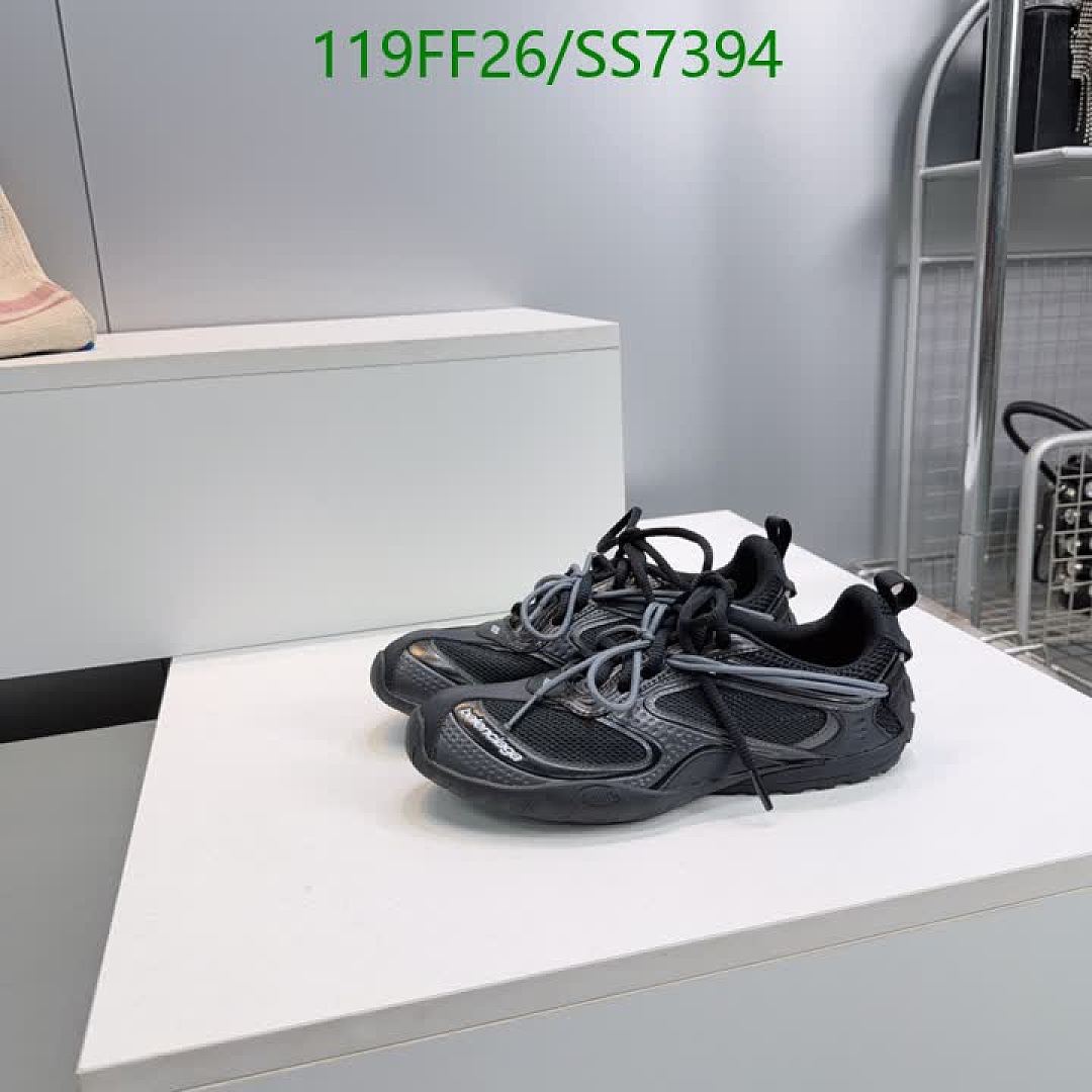 Balenciaga-Women Shoes Code: SS7394 $: 119USD