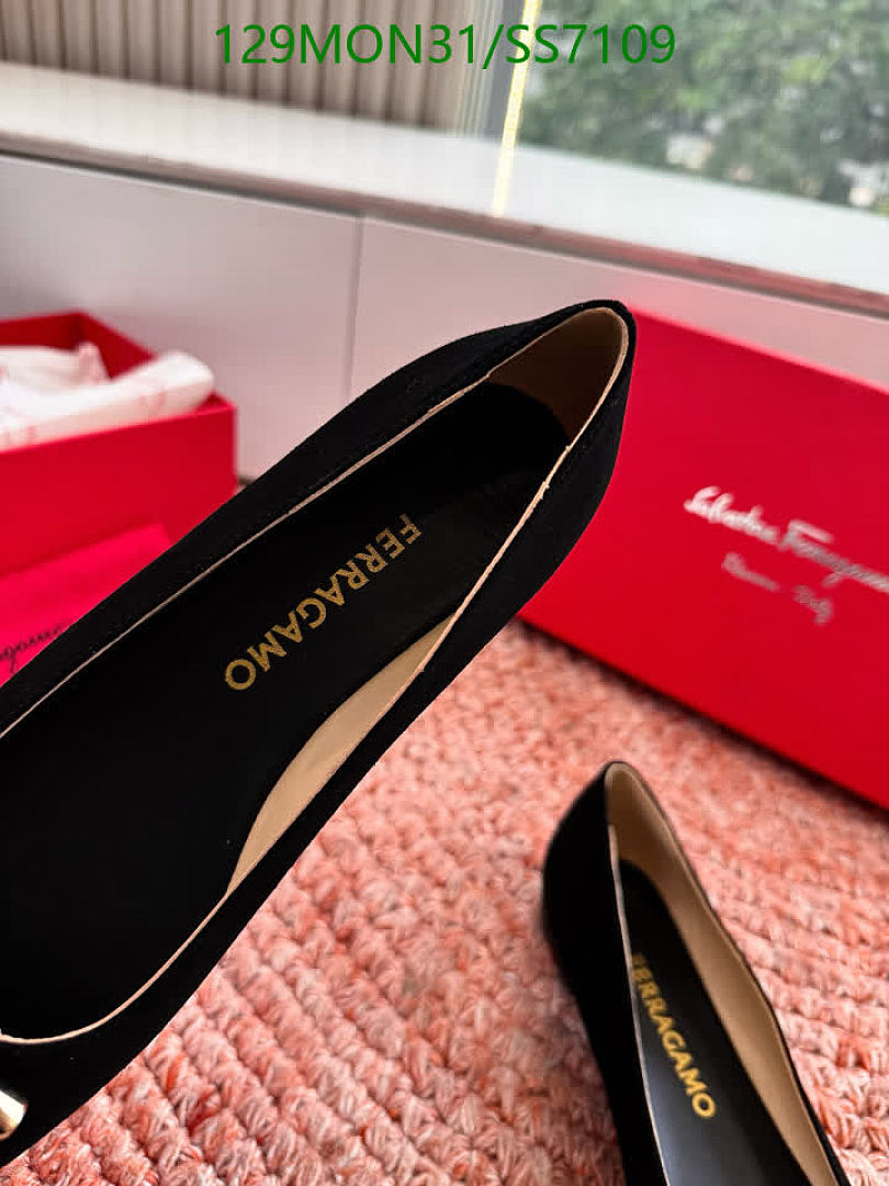 Ferragamo-Women Shoes Code: SS7109 $: 129USD