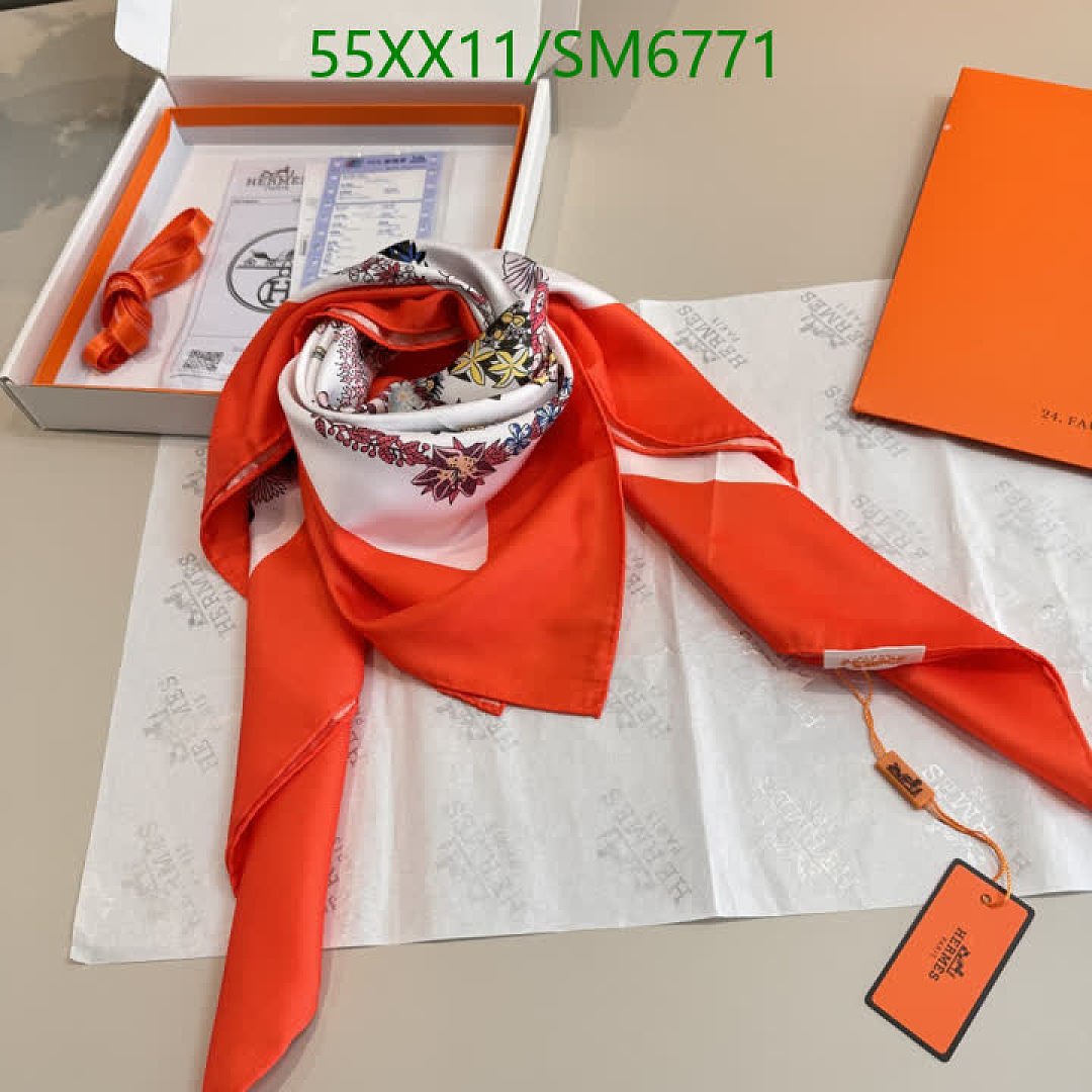 Hermes-Scarf Code: SM6771 $: 55USD