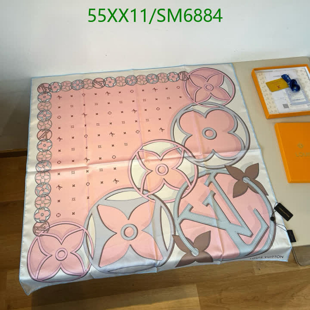 LV-Scarf Code: SM6884 $: 55USD