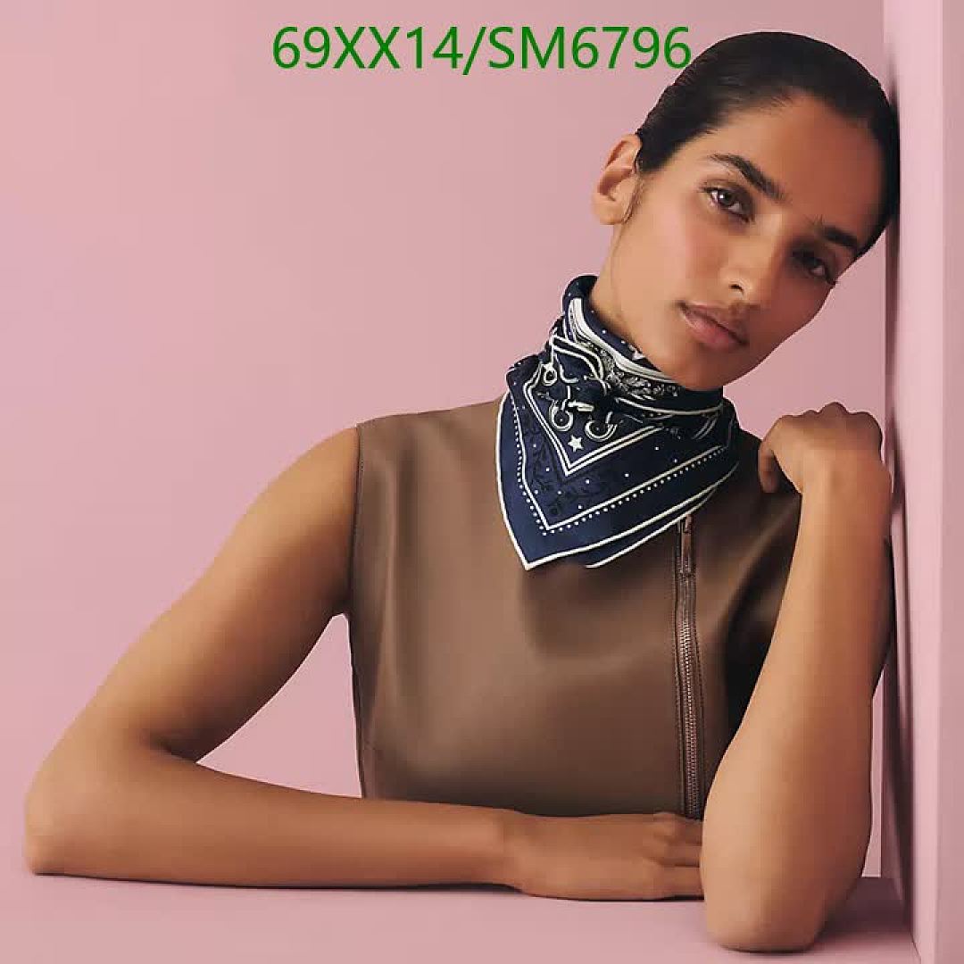 Hermes-Scarf Code: SM6796 $: 69USD