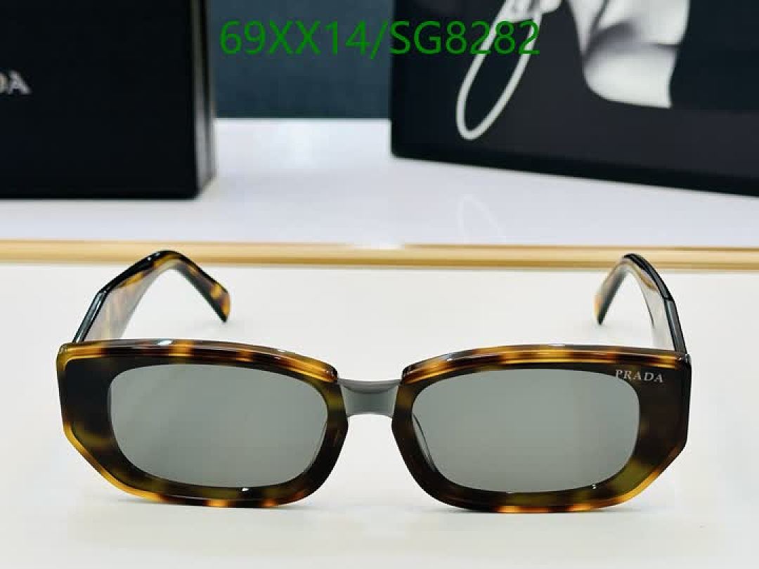 Prada-Glasses Code: SG8282 $: 69USD
