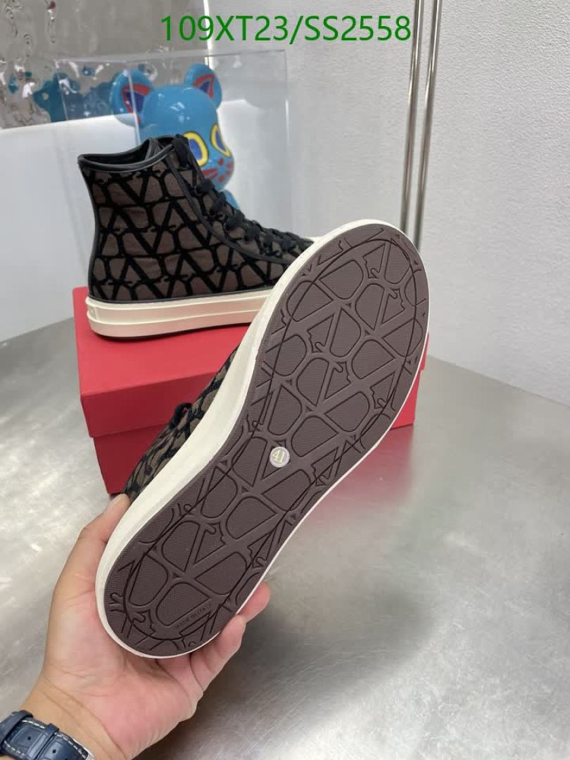 Valentino-Men shoes Code: SS2558 $: 109USD