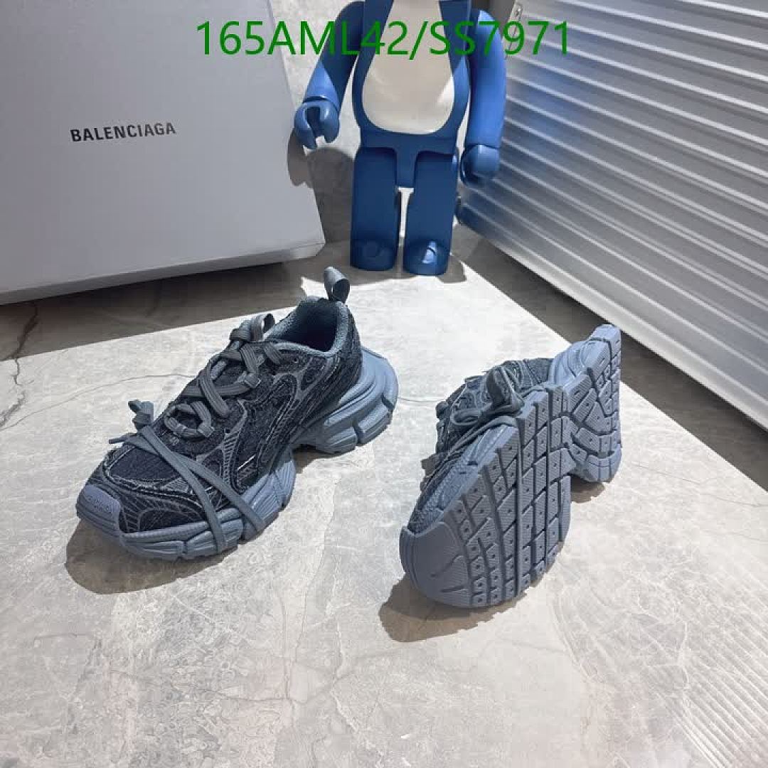 Balenciaga-Women Shoes Code: SS7971 $: 165USD