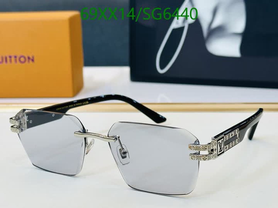LV-Glasses Code: SG6440 $: 69USD