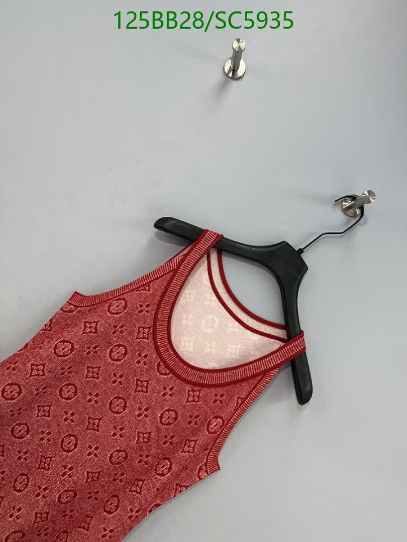 LV-Clothing Code: SC5935 $: 125USD
