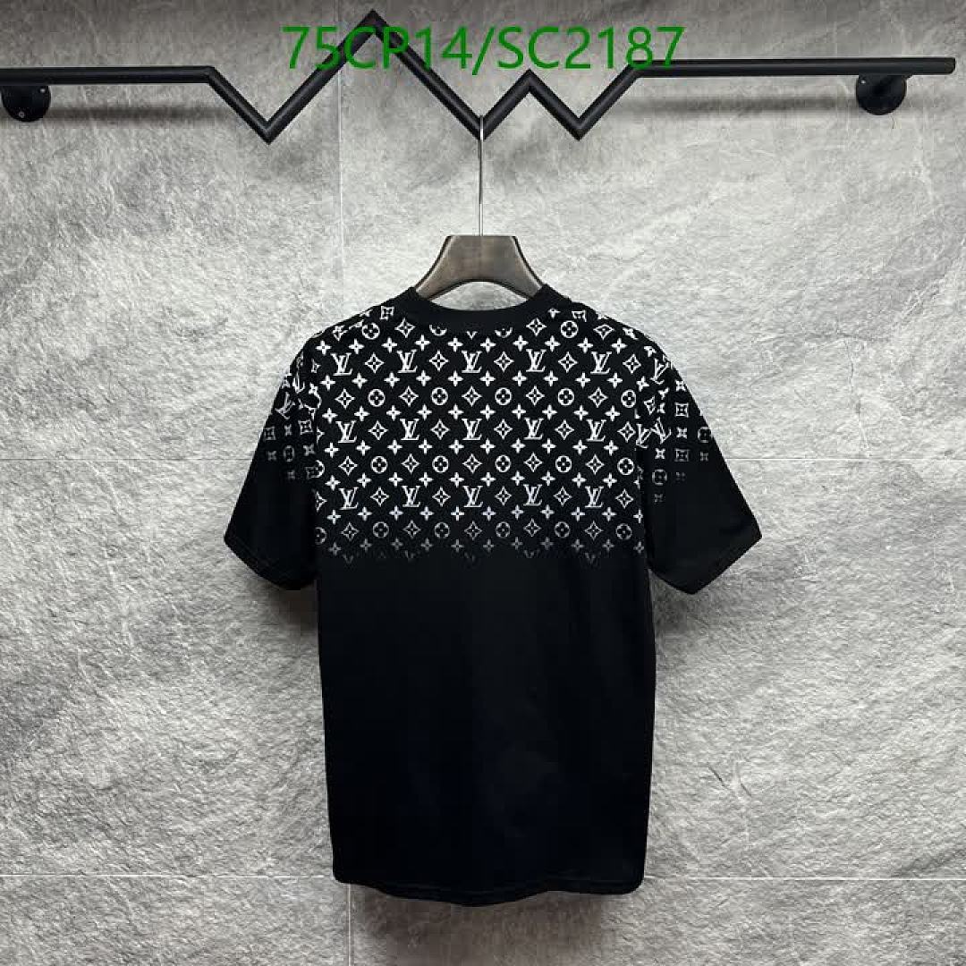 LV-Clothing Code: SC2187 $: 75USD
