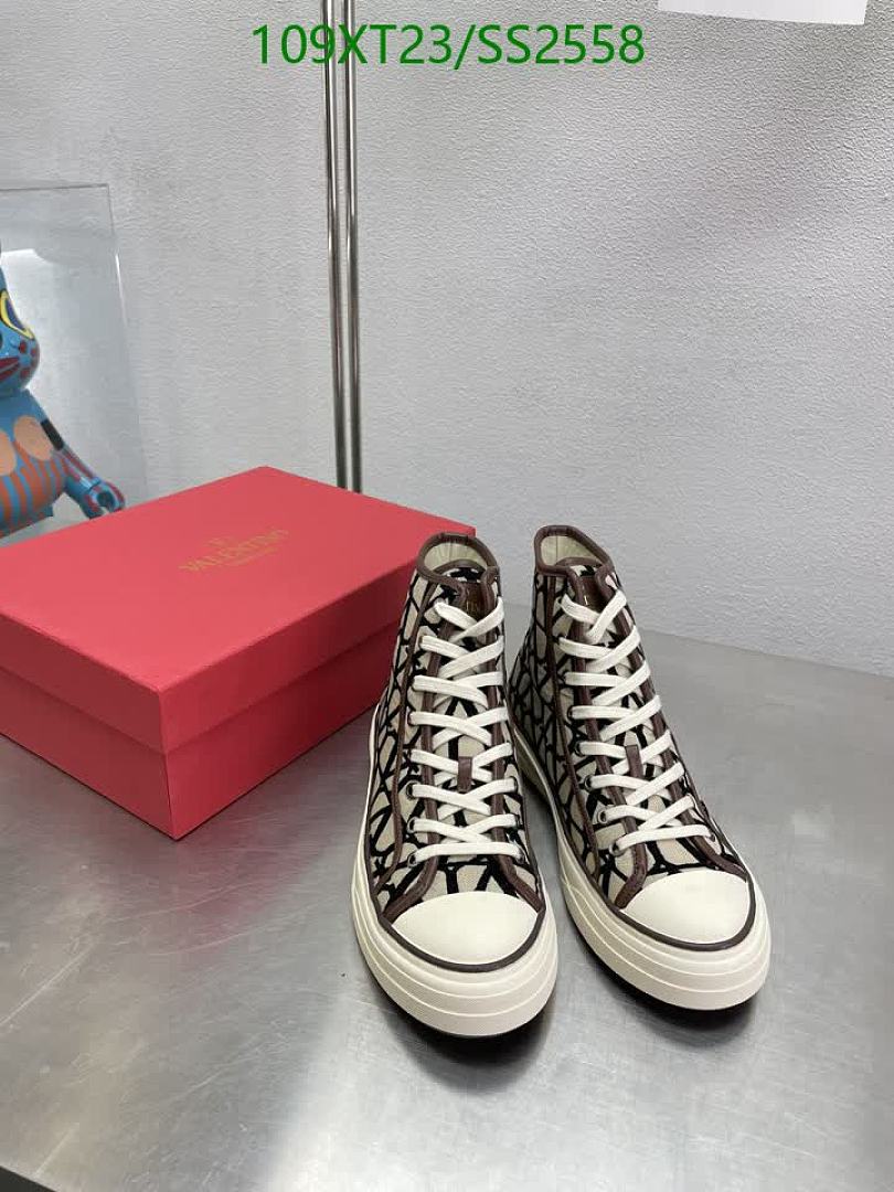 Valentino-Men shoes Code: SS2558 $: 109USD