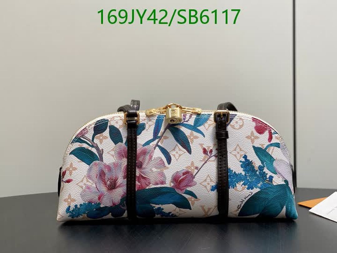 LV-Bag-Mirror Quality Code: SB6117 $: 169USD