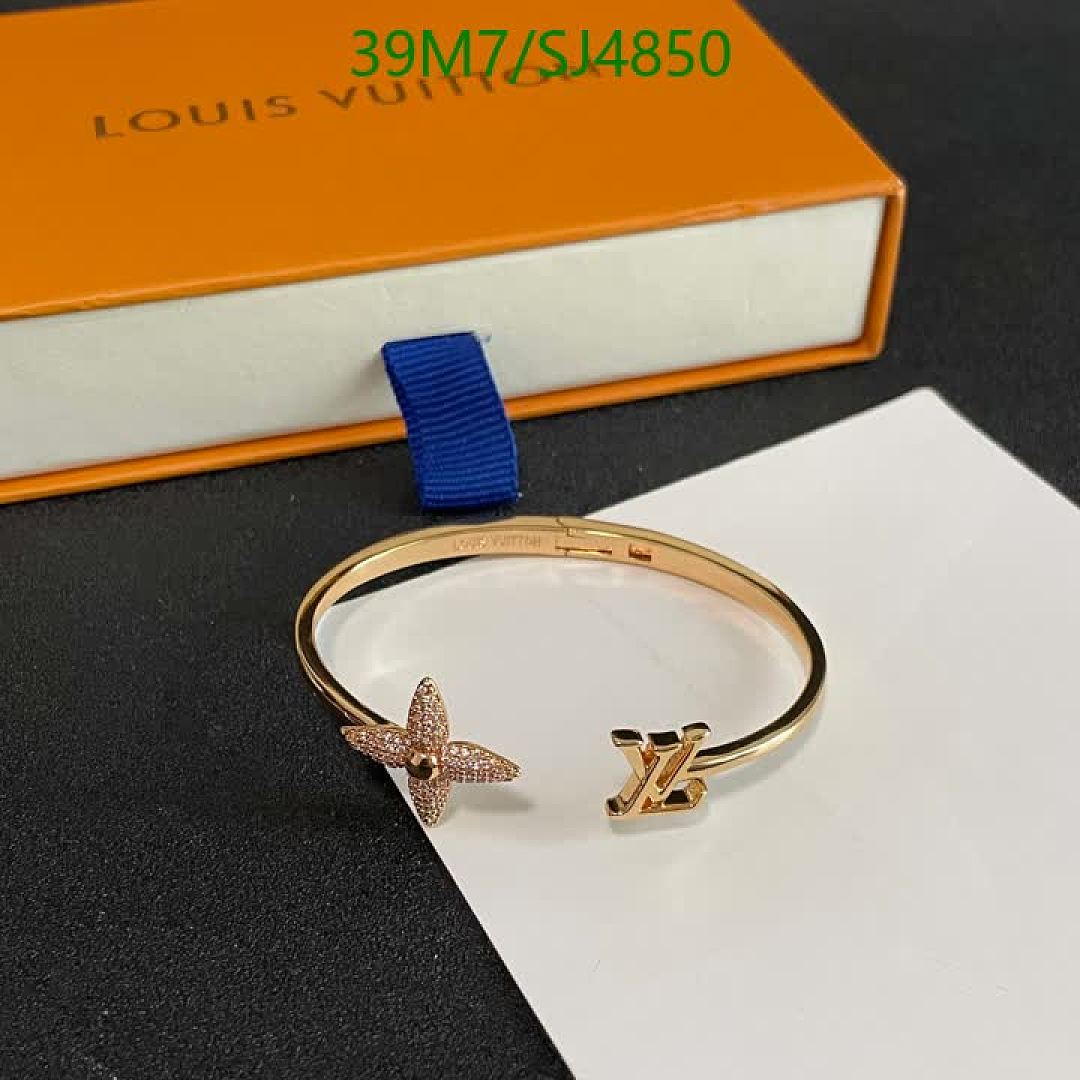 LV-Jewelry Code: SJ4850 $: 39USD