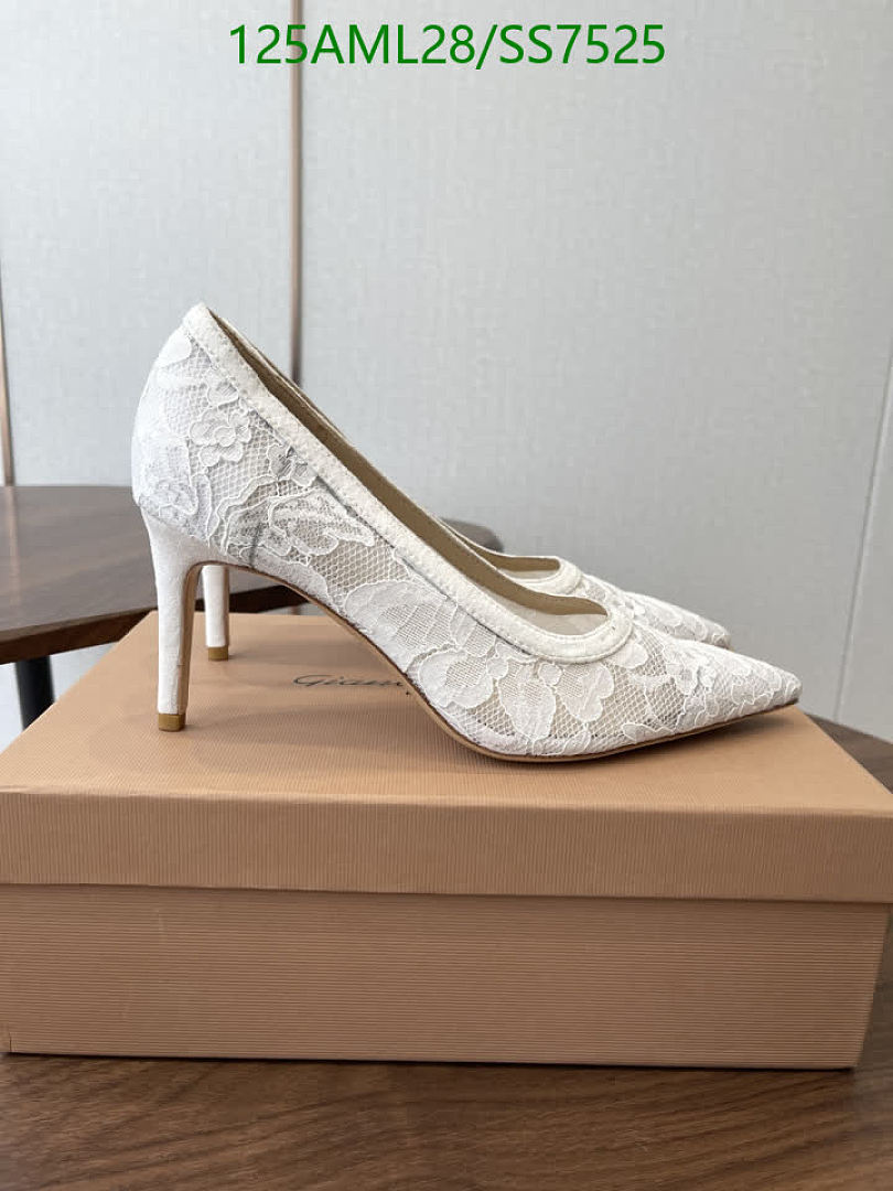 Gianvito Rossi-Women Shoes Code: SS7525 $: 125USD