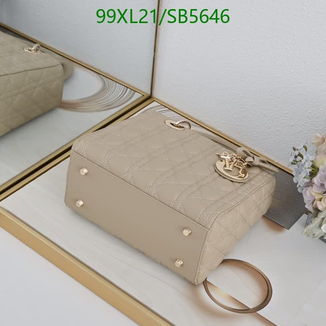 Dior-Bag-4A Quality Code: SB5646 $: 99USD