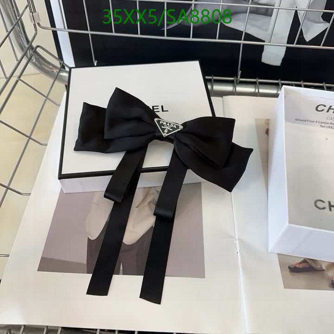 Prada-Headband Code: SA8808 $: 35USD