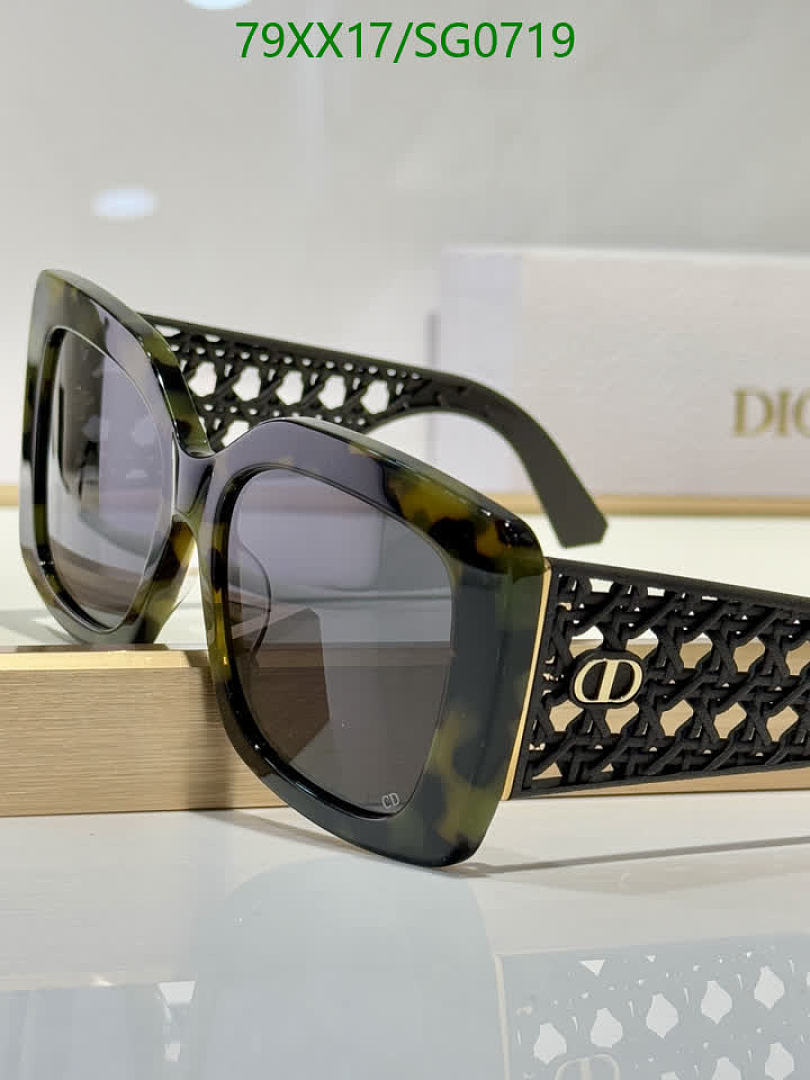 Dior-Glasses Code: SG0719 $: 79USD
