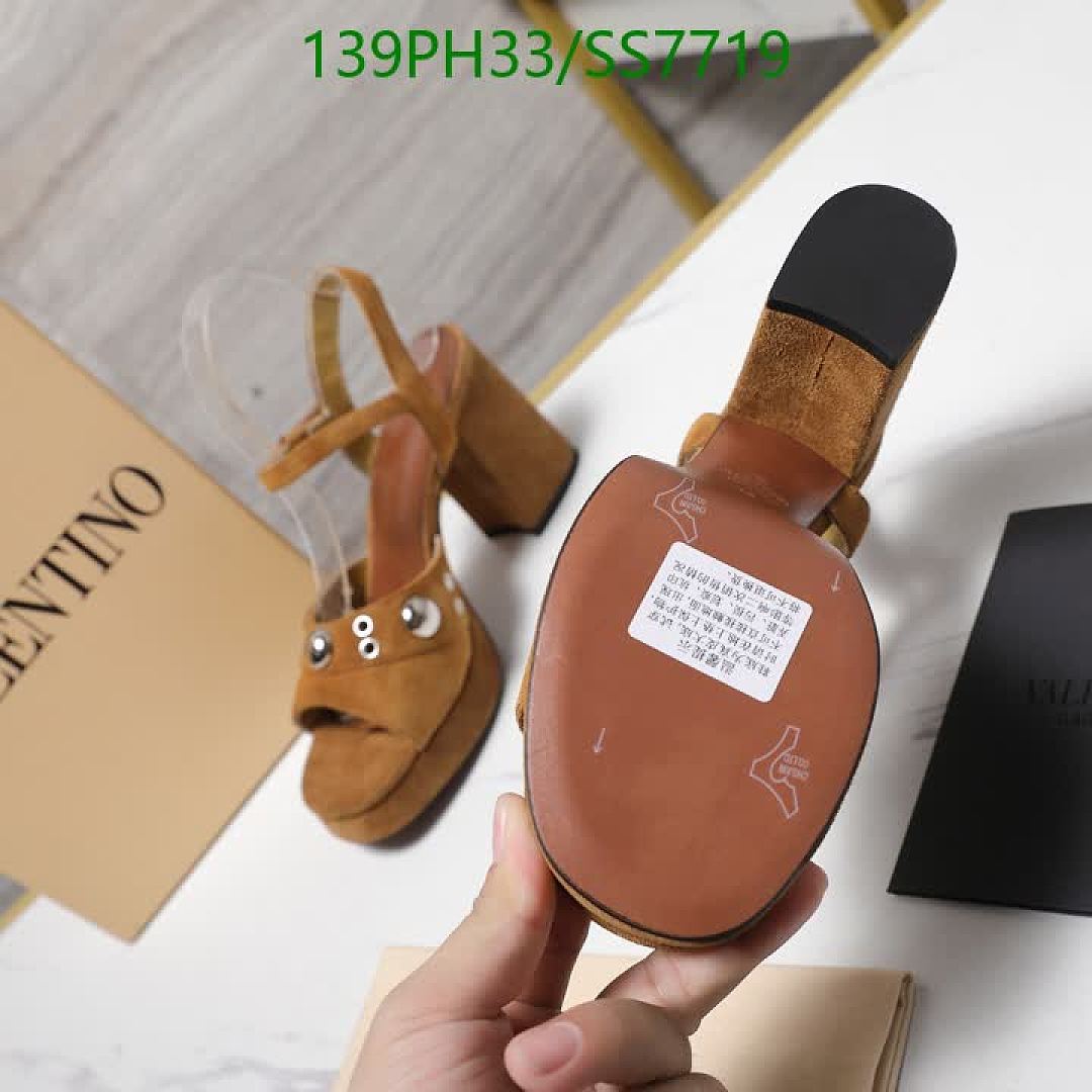 Valentino-Women Shoes Code: SS7719 $: 139USD
