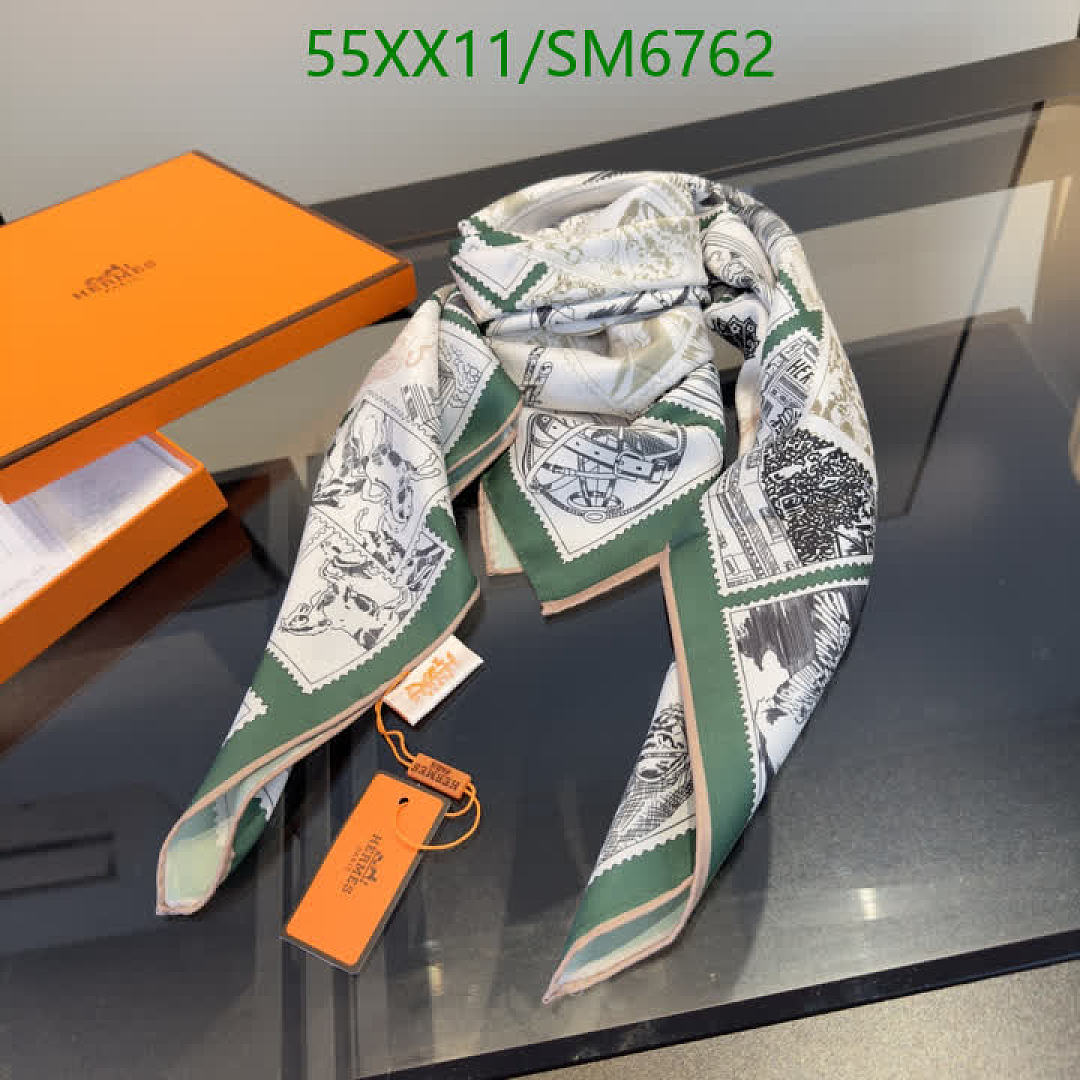 Hermes-Scarf Code: SM6762 $: 55USD