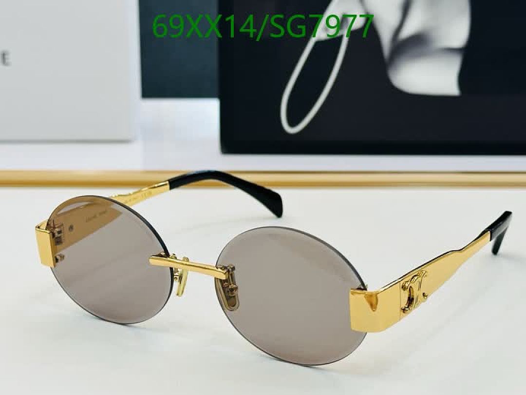 Celine-Glasses Code: SG7977 $: 69USD