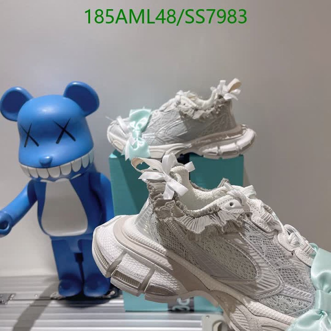 Balenciaga-Women Shoes Code: SS7983 $: 185USD