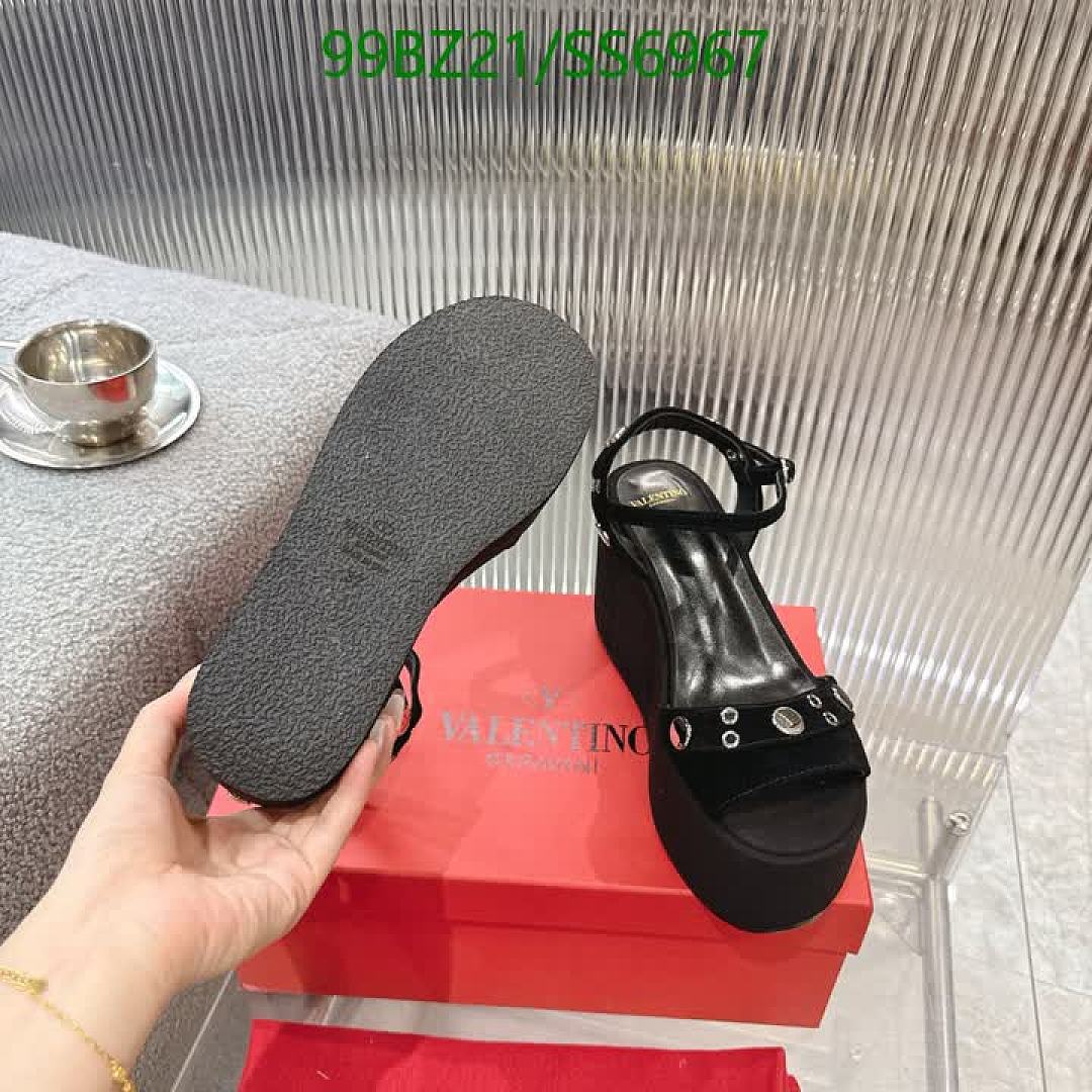 Valentino-Women Shoes Code: SS6967 $: 99USD