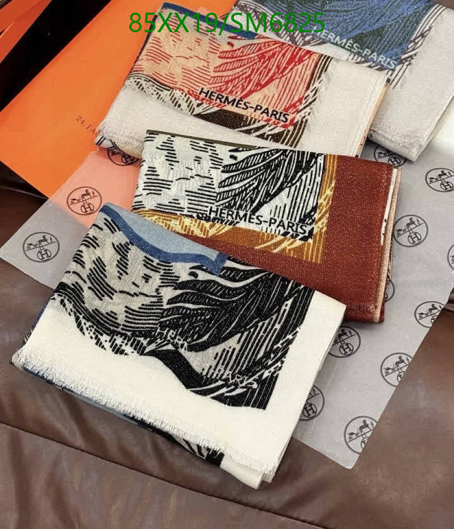 Hermes-Scarf Code: SM6825 $: 85USD