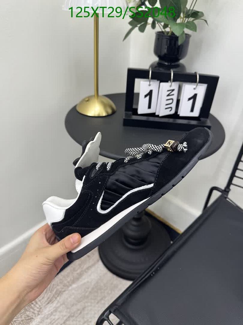 Fendi-Women Shoes Code: SS2048 $: 125USD