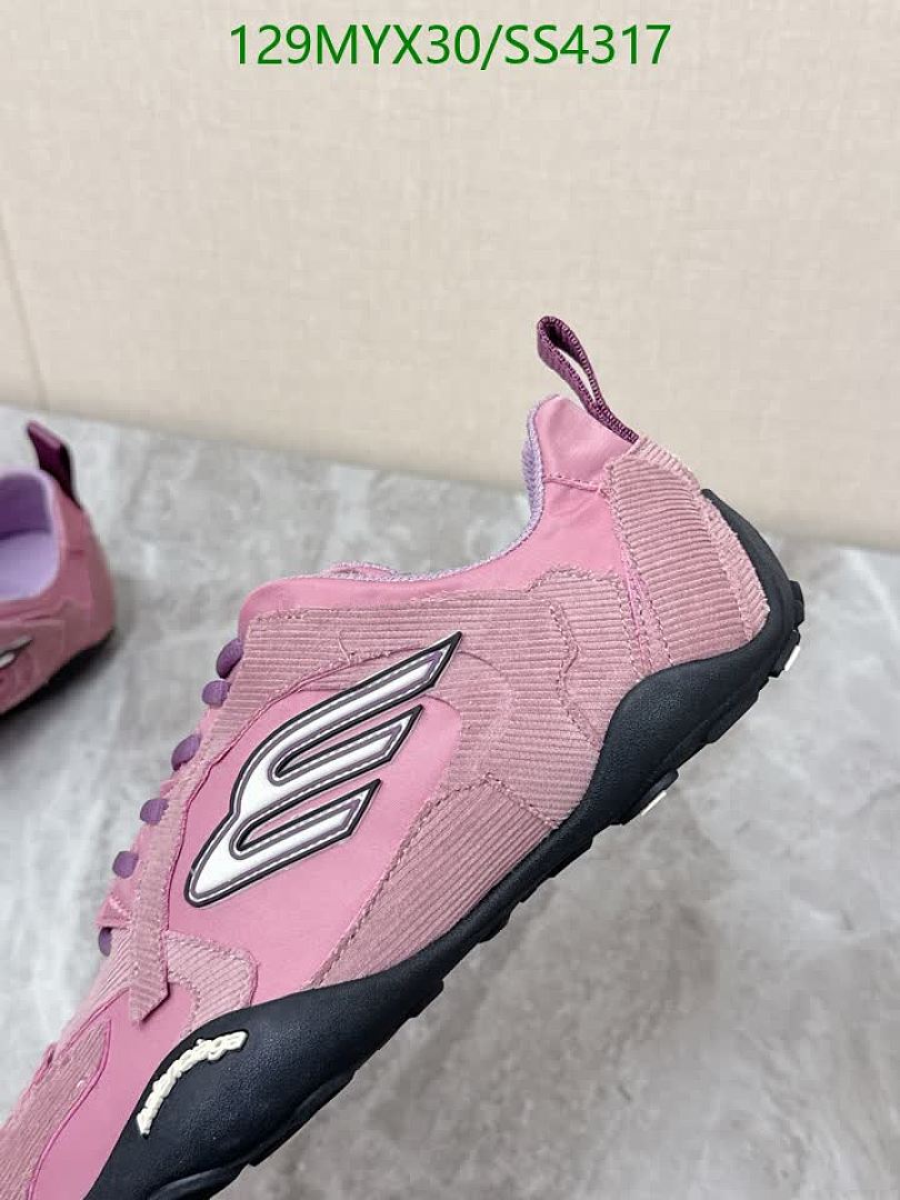 Balenciaga-Women Shoes Code: SS4317 $: 129USD