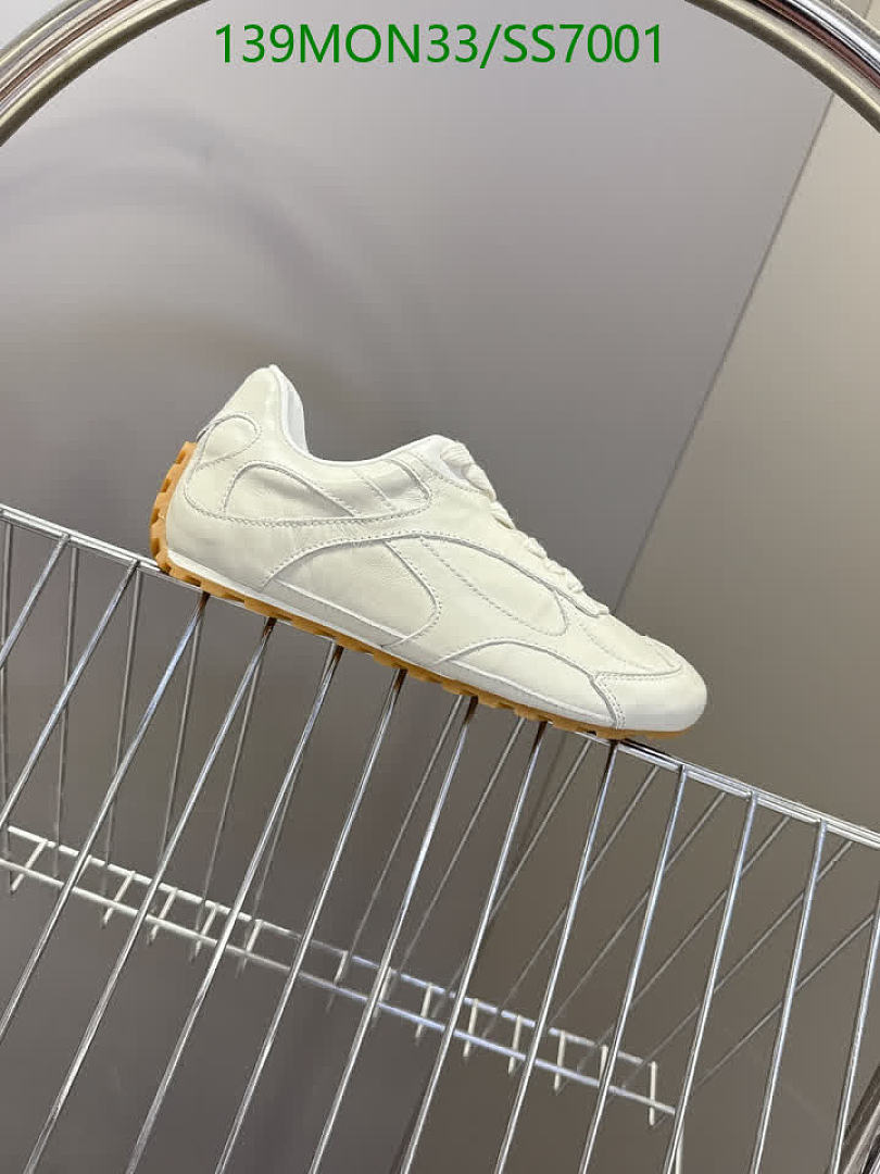 BV-Women Shoes Code: SS7001 $: 139USD