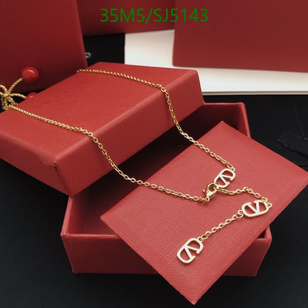 Valentino-Jewelry Code: SJ5143 $: 35USD