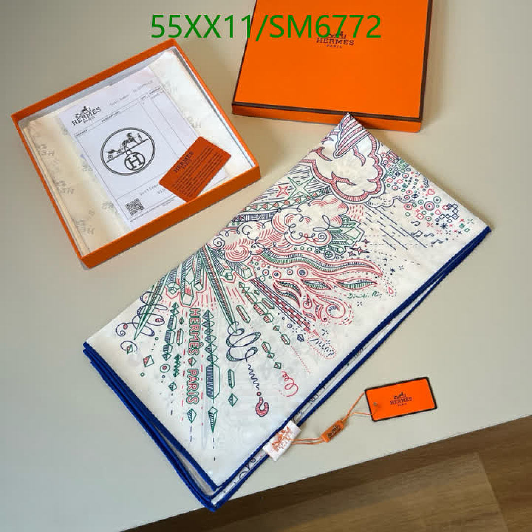 Hermes-Scarf Code: SM6772 $: 55USD