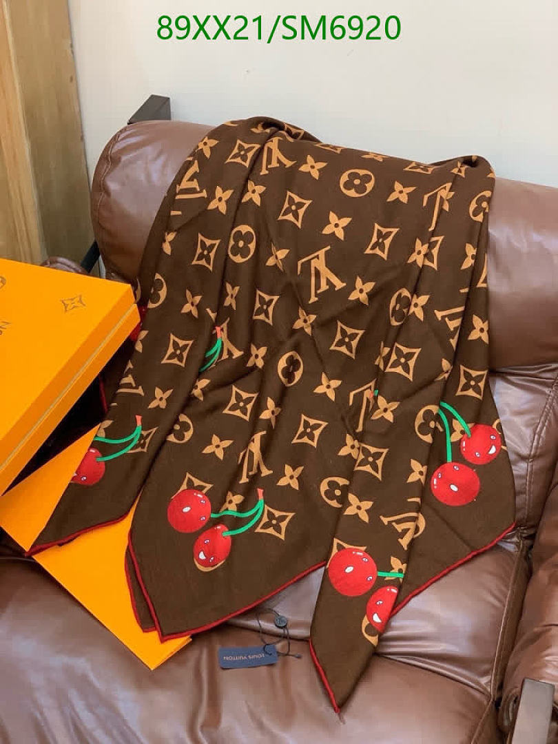 LV-Scarf Code: SM6920 $: 89USD