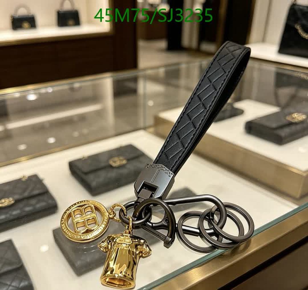 Balenciaga-Key pendant Code: SJ3235 $: 45USD