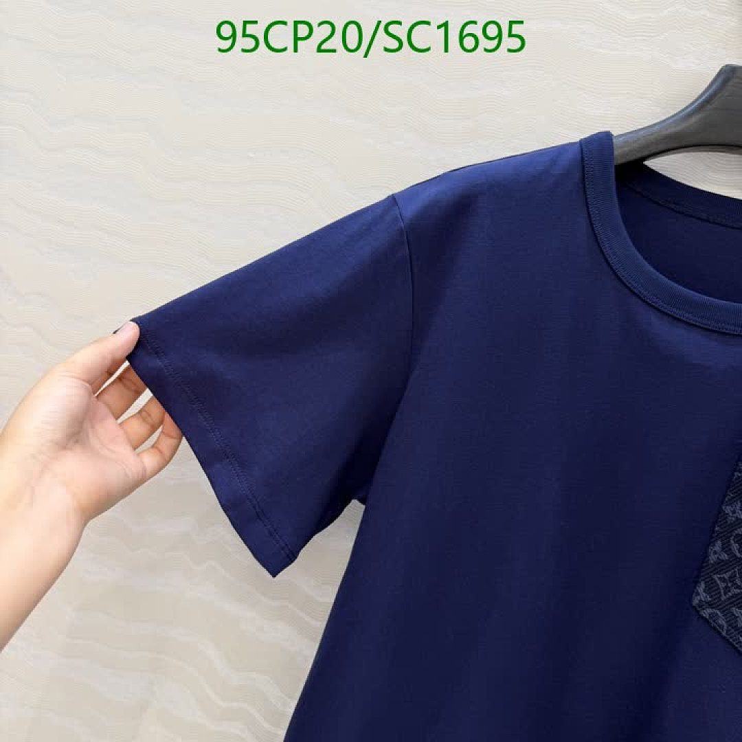 LV-Clothing Code: SC1695 $: 95USD