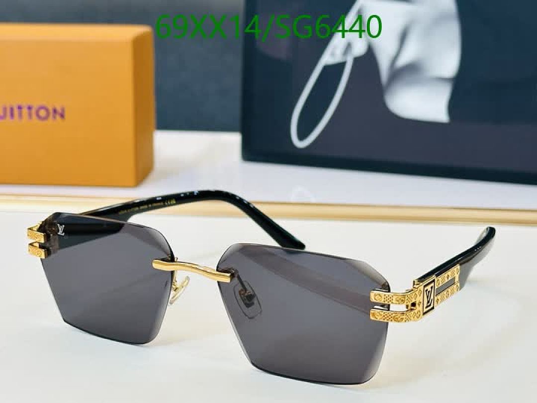 LV-Glasses Code: SG6440 $: 69USD