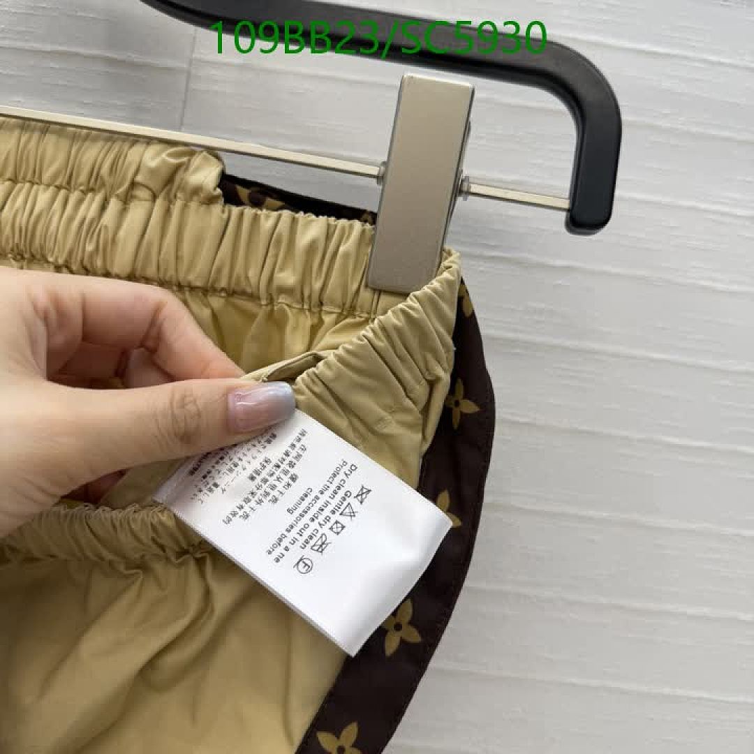 LV-Clothing Code: SC5930 $: 109USD