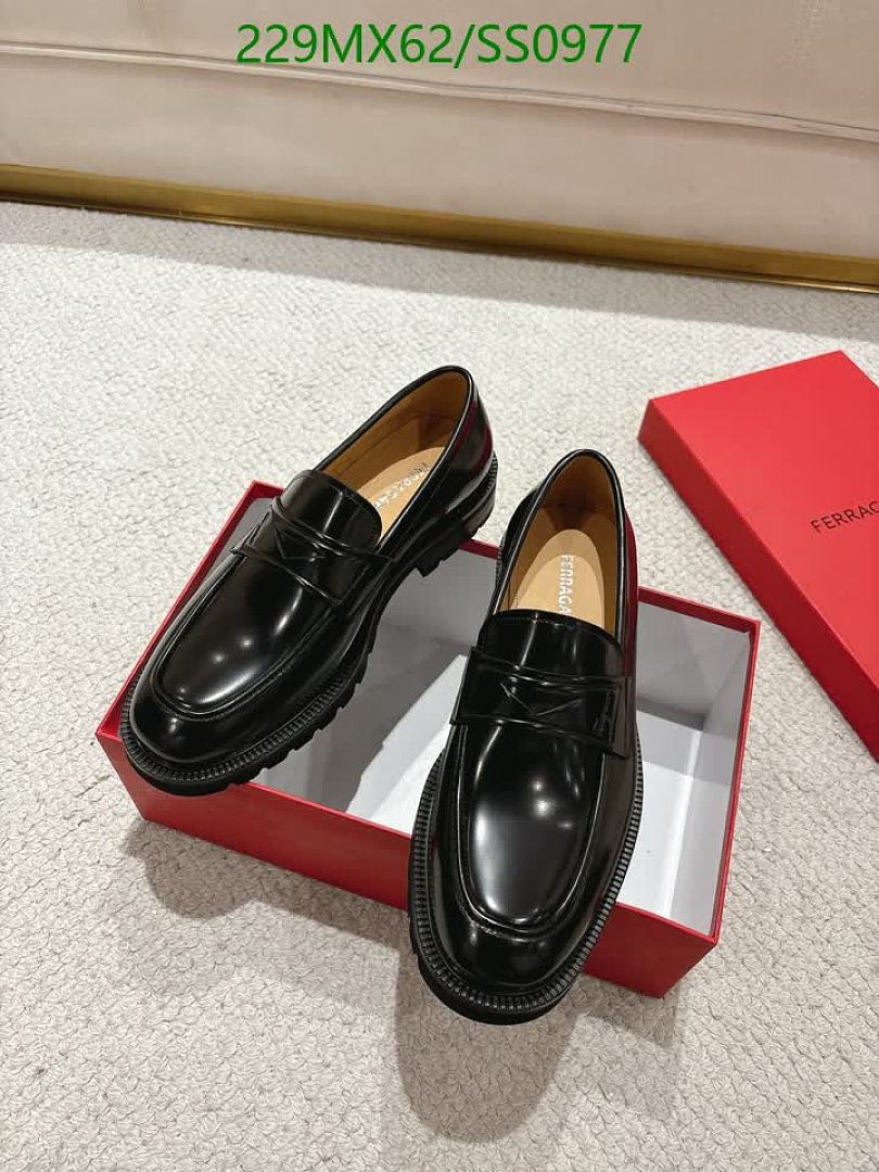 Ferragamo-Men shoes Code: SS0977 $: 229USD
