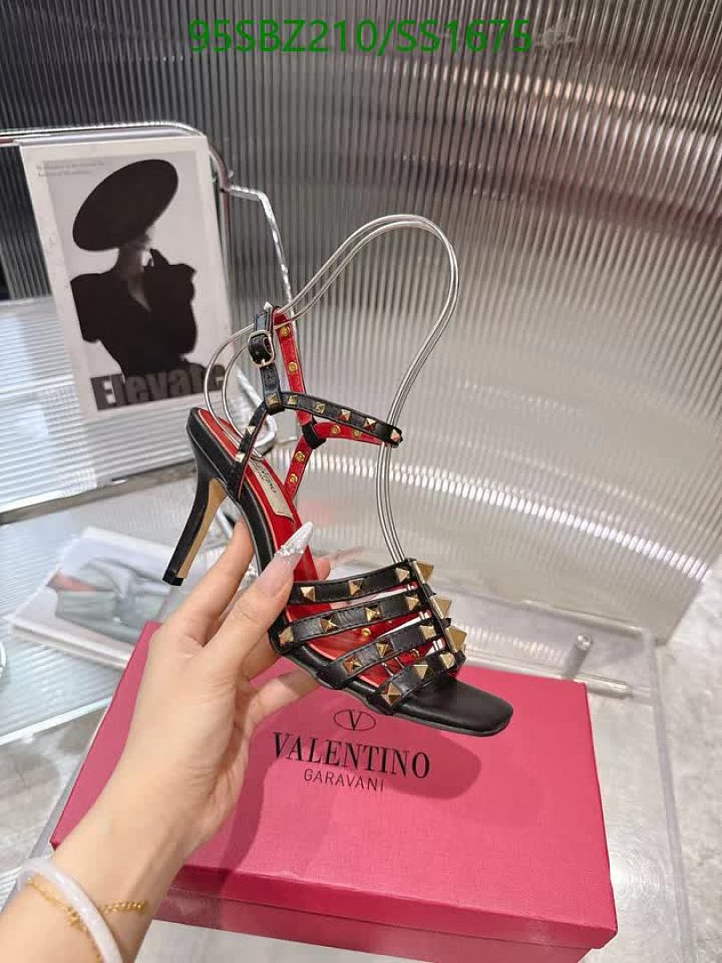 Valentino-Women Shoes Code: SS1675 $: 95USD