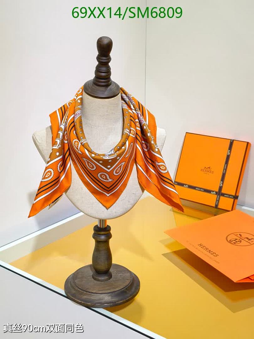 Hermes-Scarf Code: SM6809 $: 69USD