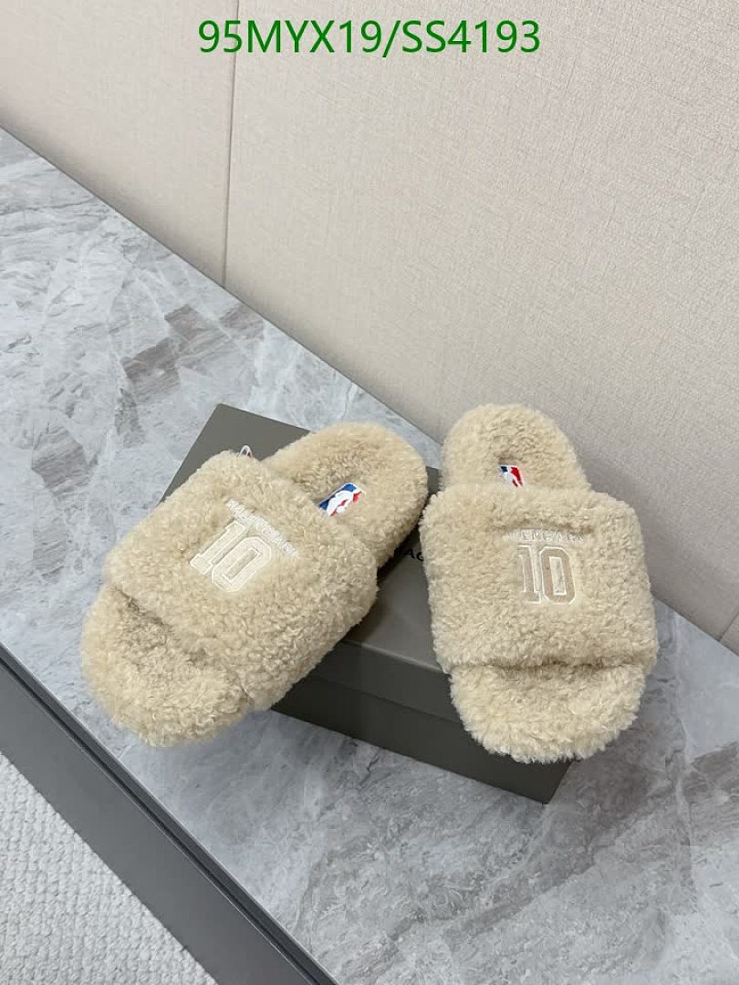 Balenciaga-Women Shoes Code: SS4193 $: 95USD