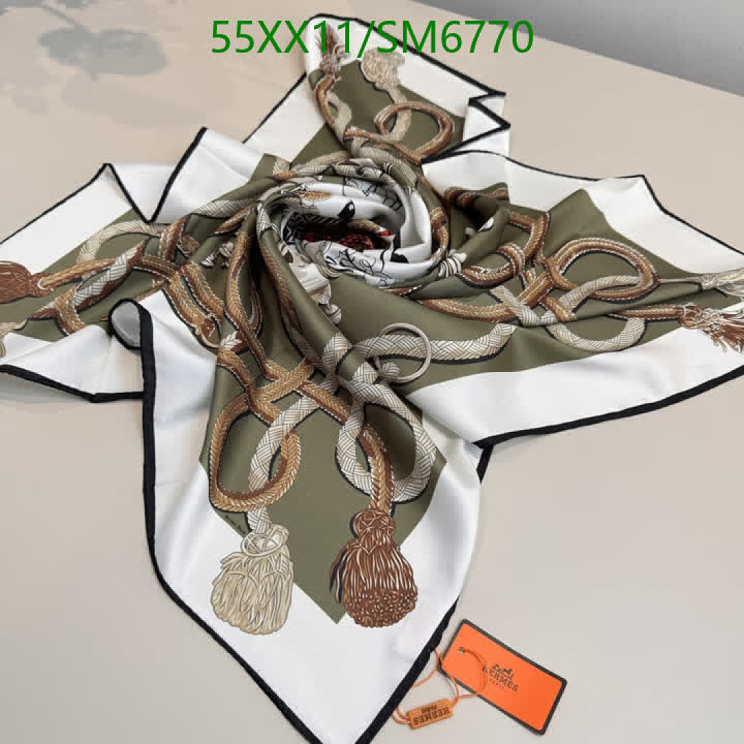 Hermes-Scarf Code: SM6770 $: 55USD